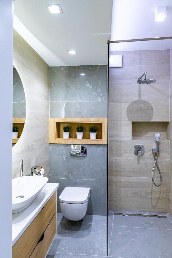 Apartament Bella Vista Apartment Келце Екстериор снимка