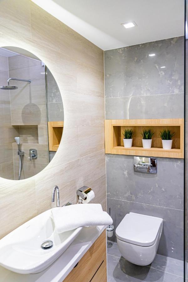 Apartament Bella Vista Apartment Келце Екстериор снимка